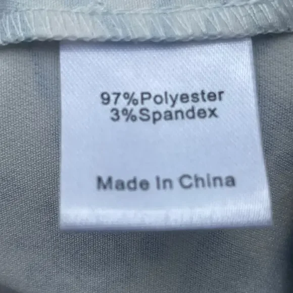 Tuckernuck Blue and White Floral Blouse - Picture 9 of 15